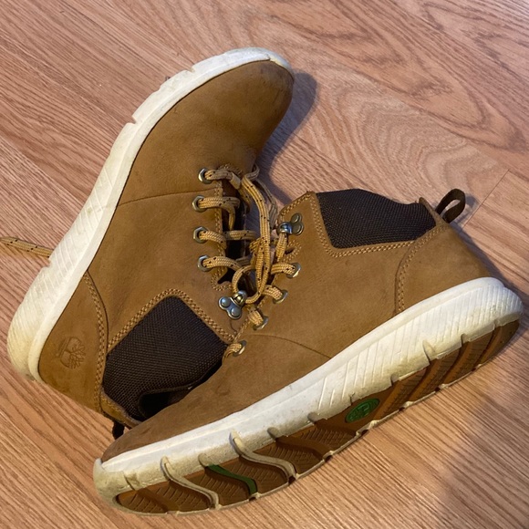 Timberland - Picture 3 of 5